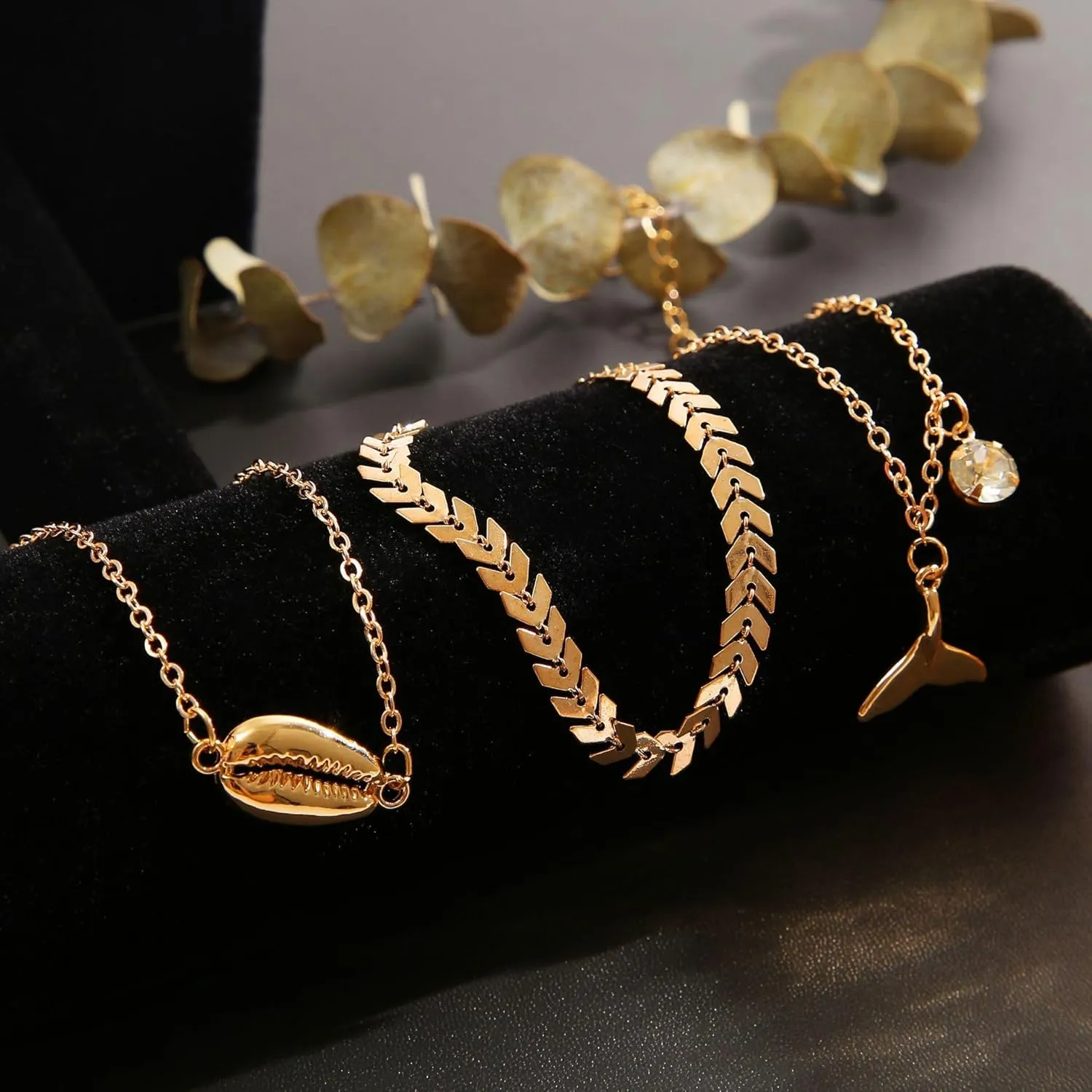 14k Gold Ankle Bracelets,Anklets for Women,Womens Waterproof Anklet Bracelet,Cuban Link Anklets Set,Woman Dainty Filled Beach Anklets Bracelets Jewelry for Women,Non Tarnish,Gold Plated