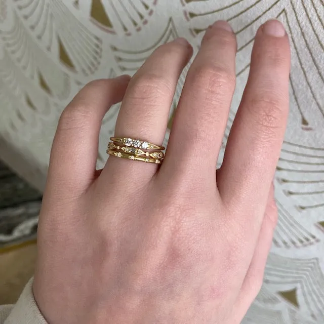 3 Diamond Deco Ring