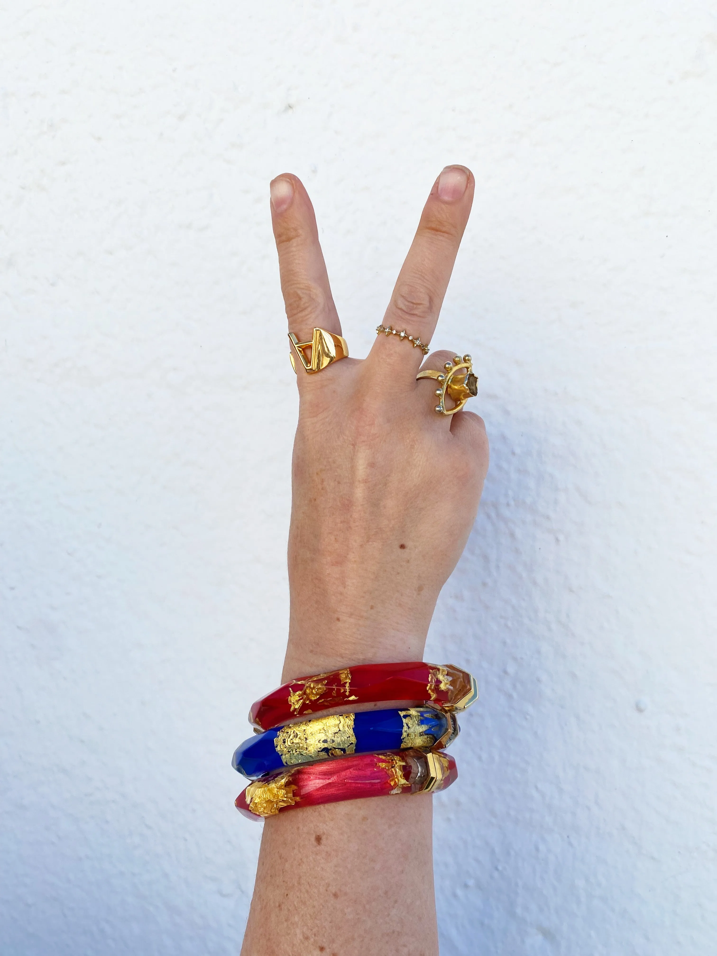 Gold Leaf Thin Faceted Lucite Bangles *SAMPLE SALE