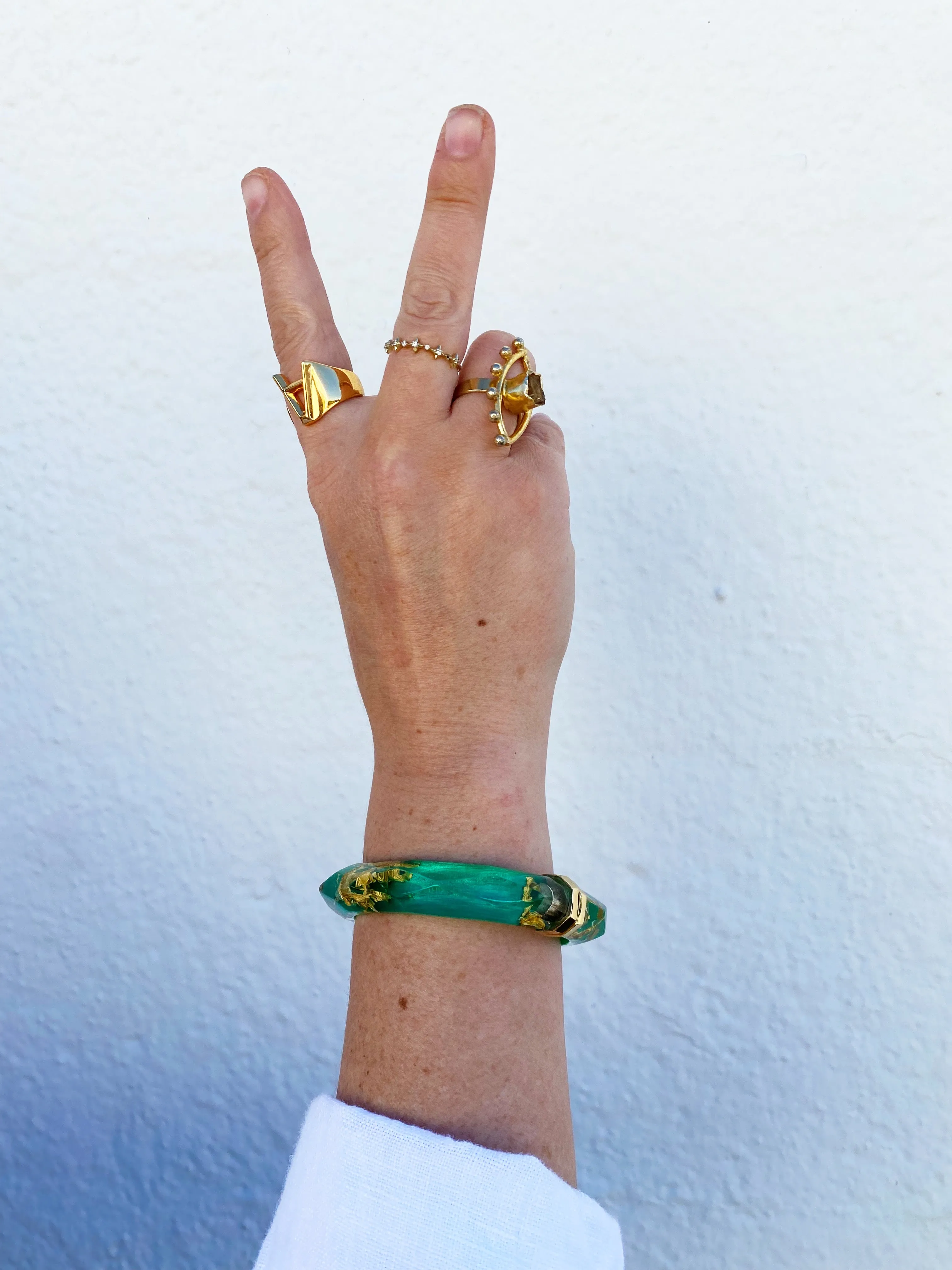 Gold Leaf Thin Faceted Lucite Bangles *SAMPLE SALE