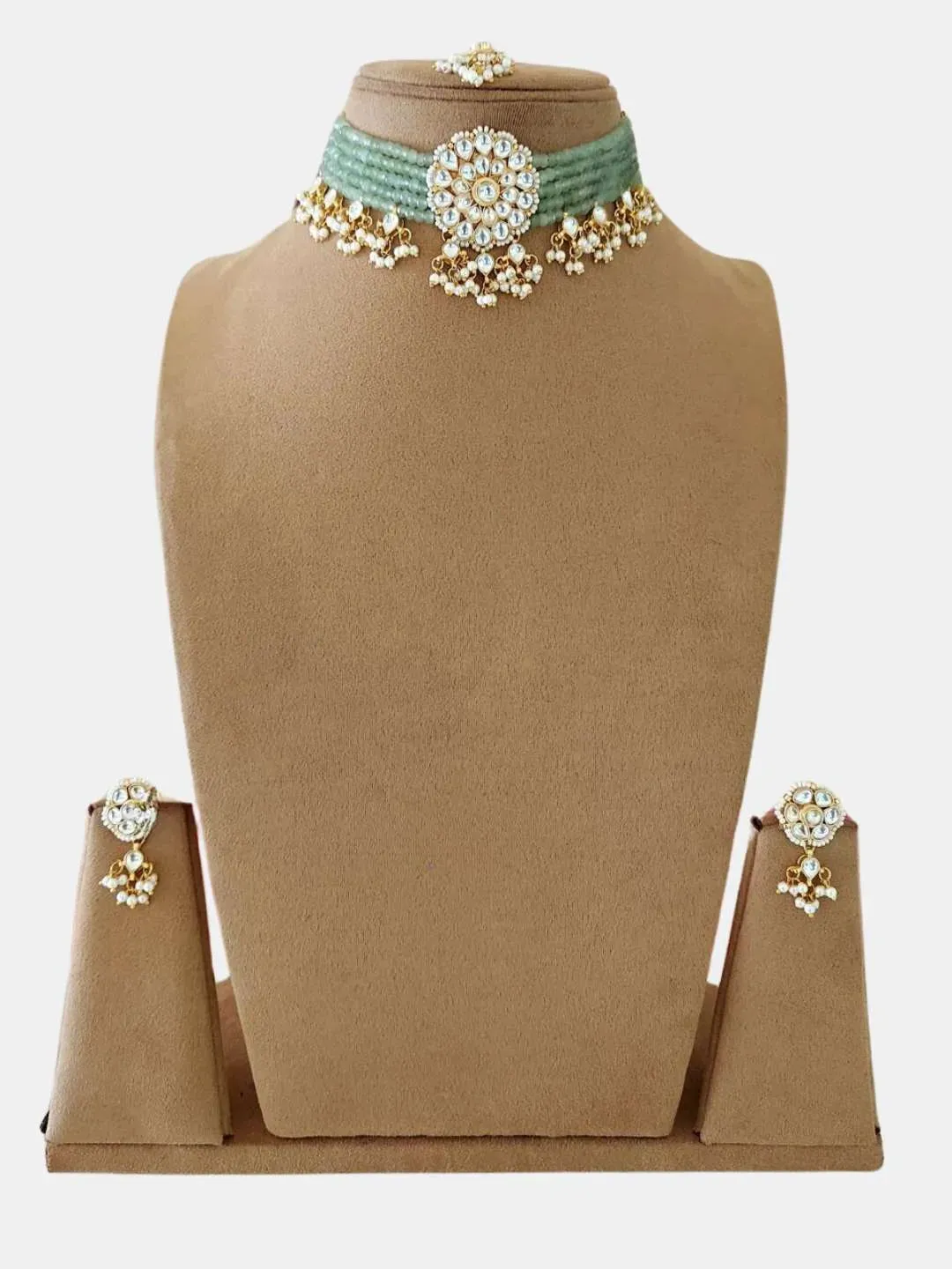 Kundan And Pearls Flowers Choker Necklace